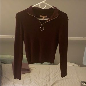 maroon cropped turtle neck with front zipper